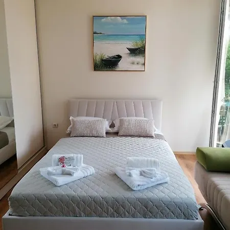 Marina Apartment